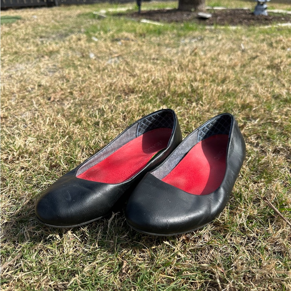 Bundle Sale: 3 Pair of Flats. Women's Black, Gold and Pink Flats Collection - Picture 8 of 9